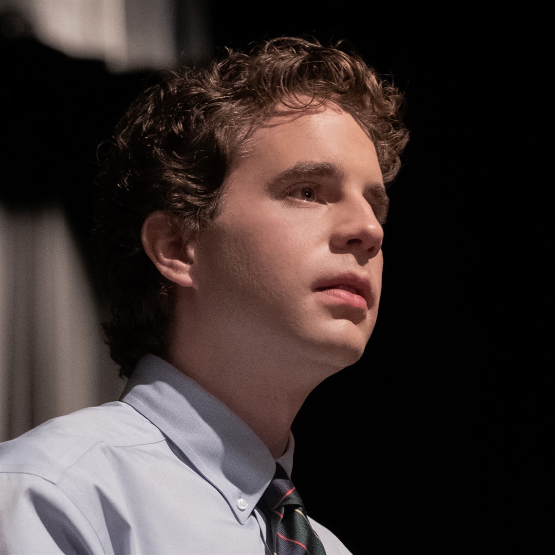 Dear-Evan-Hansen-1080x1080